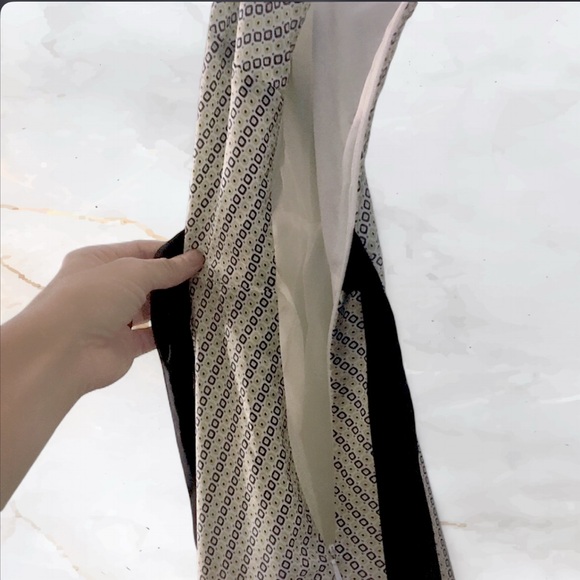 Banana Republic Handkerchief Dress with Contour Sash - Picture 6 of 6